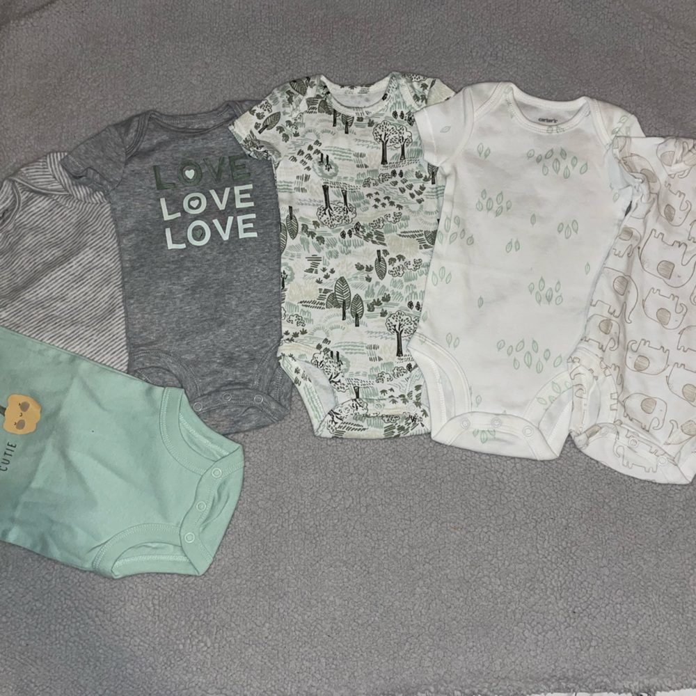 CARTERS BODYSUITS!!!!!